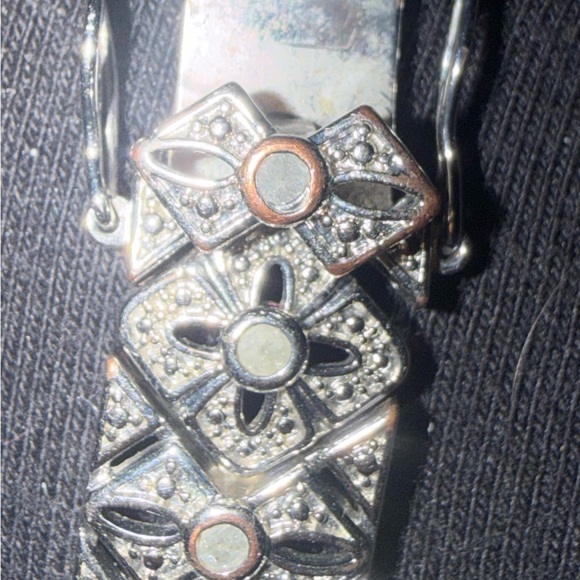 Elegant Silver plated raw/rough diamond Bracelet - Picture 14 of 15